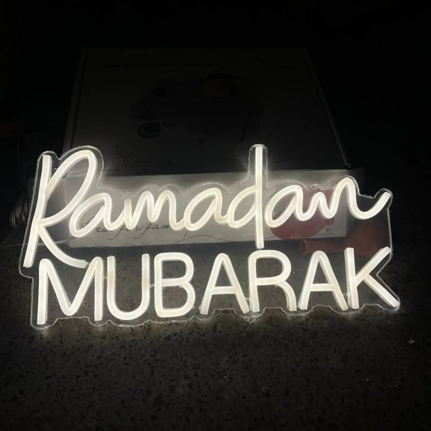 Ramadan Mubarak 2025 Neon Sign – Custom LED Light Neon Sign