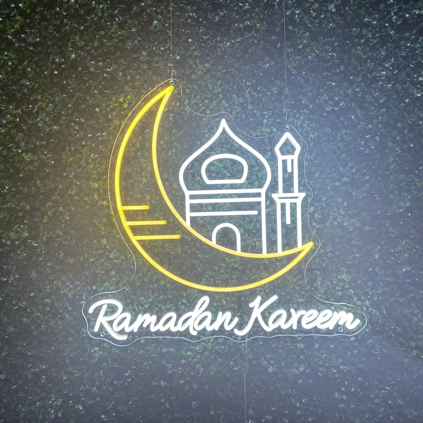 Ramadan Kareem 2025 Neon Sign - Customizable LED Light for Ramadan Décor, Perfect for Home, Yard & Mosque Celebrations